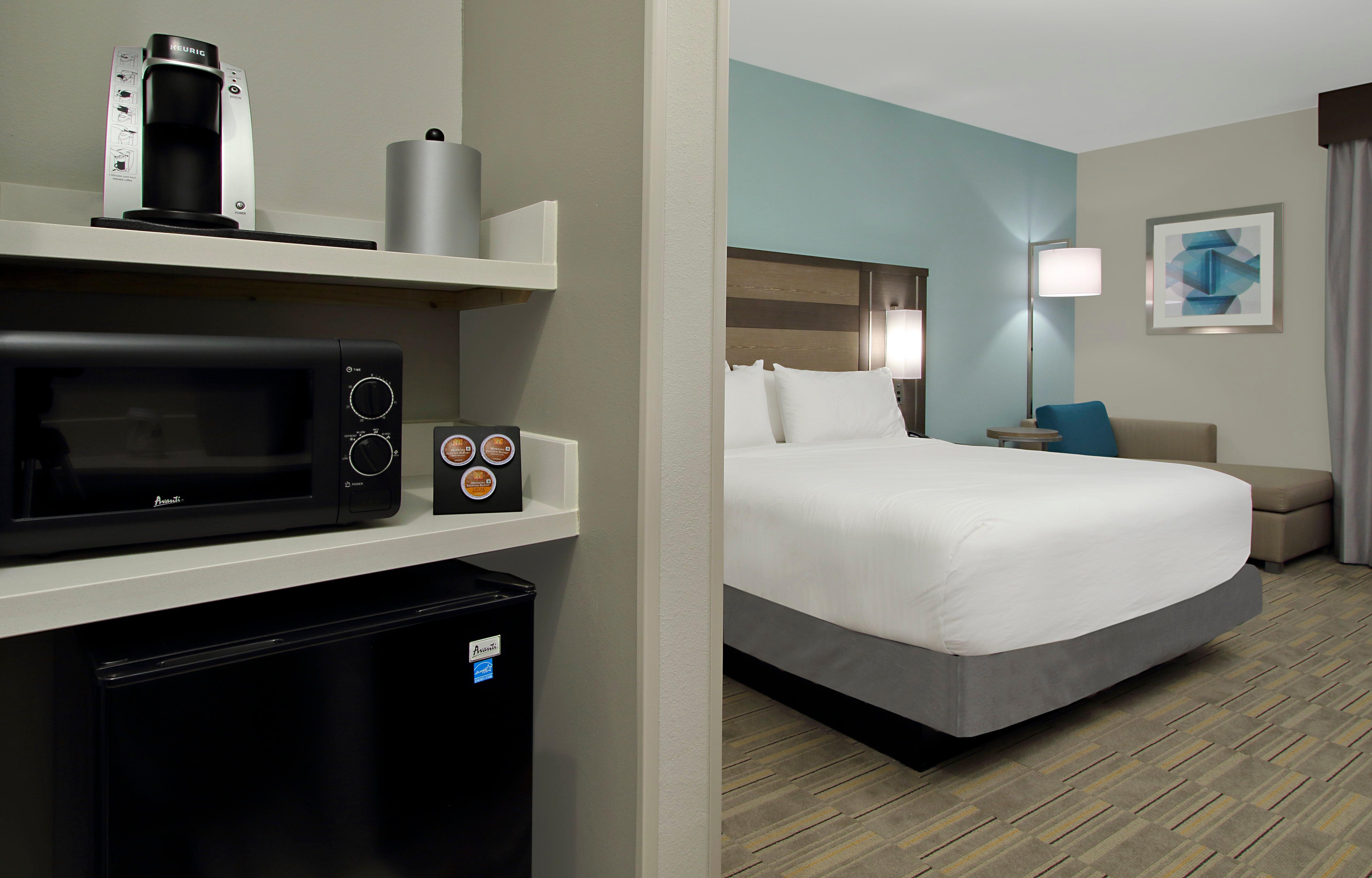 Holiday Inn Express & Suites - Lake Charles South Casino Area By Ihg Экстерьер фото