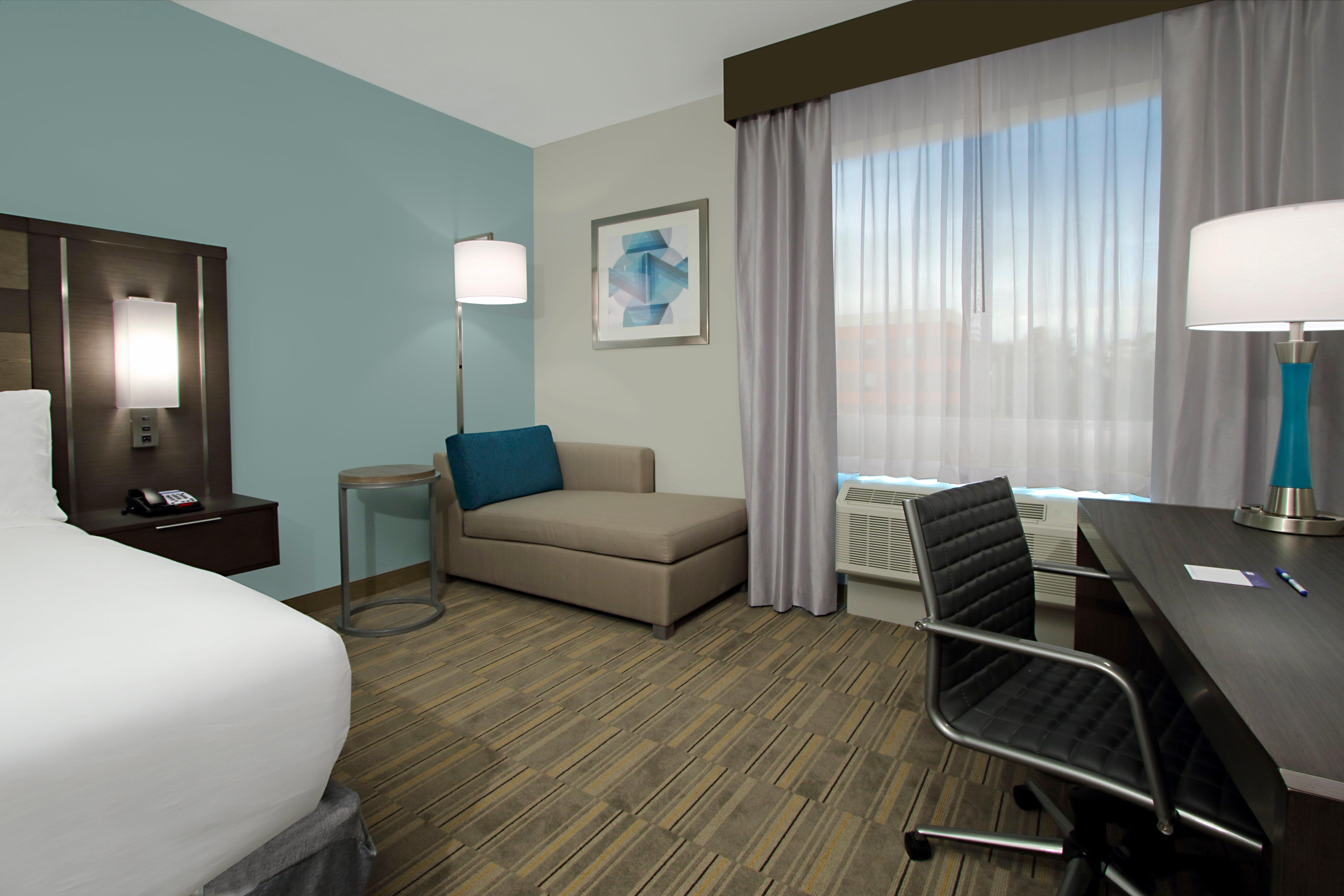 Holiday Inn Express & Suites - Lake Charles South Casino Area By Ihg Экстерьер фото